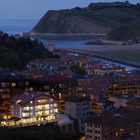 Hotel Flysch スマイア エクステリア 写真