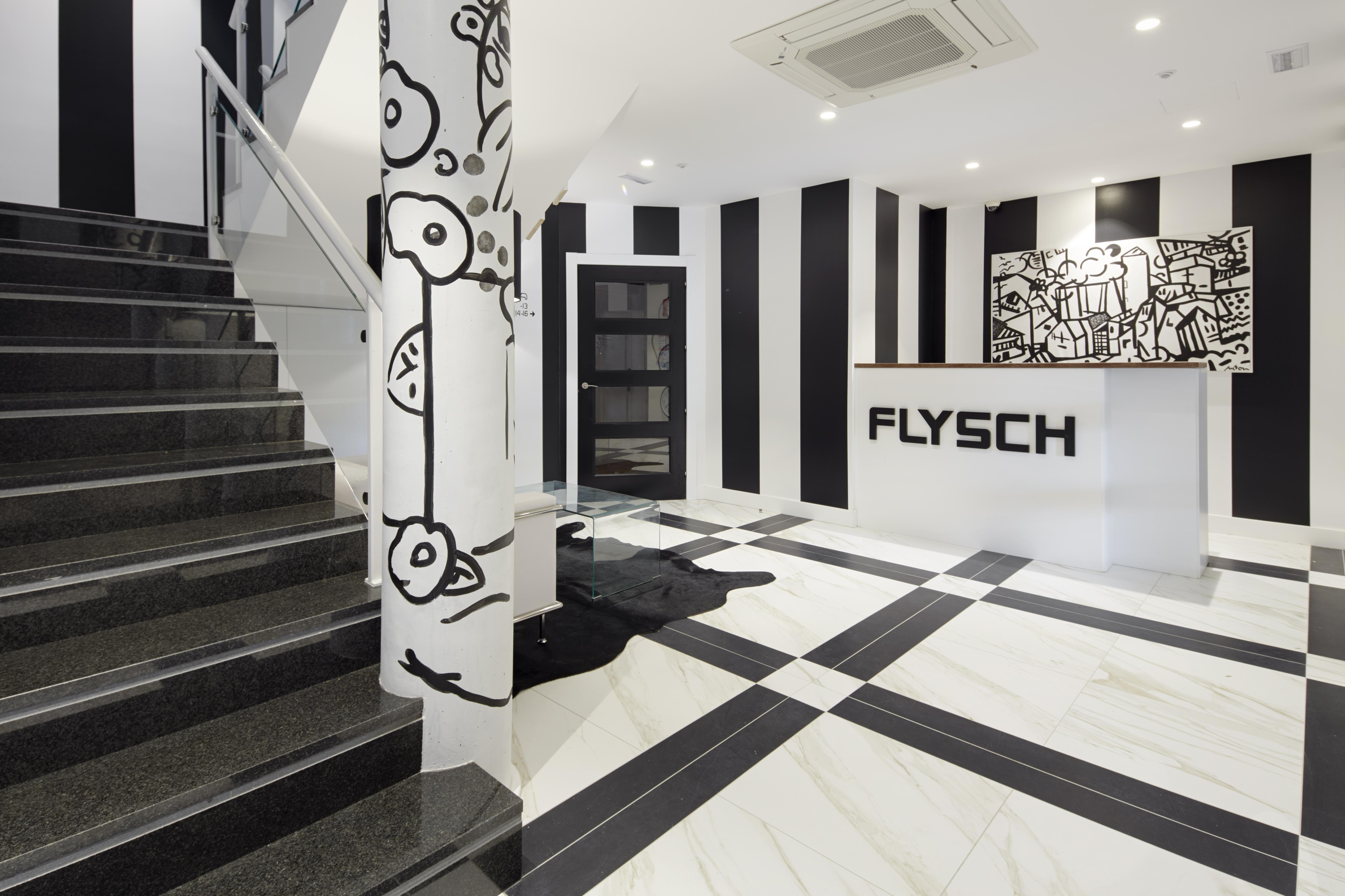 Hotel Flysch スマイア エクステリア 写真